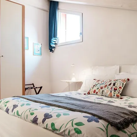 Castello Di Brusata Apartment By Quokka 360 - Romantic Flat With Pool 4*