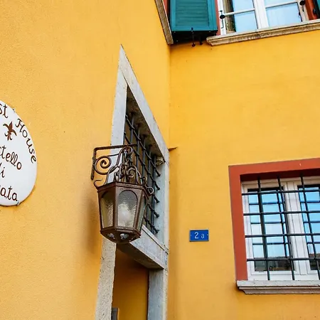 Castello Di Brusata Apartment By Quokka 360 - Romantic Flat With Pool Bed & Breakfast 4*